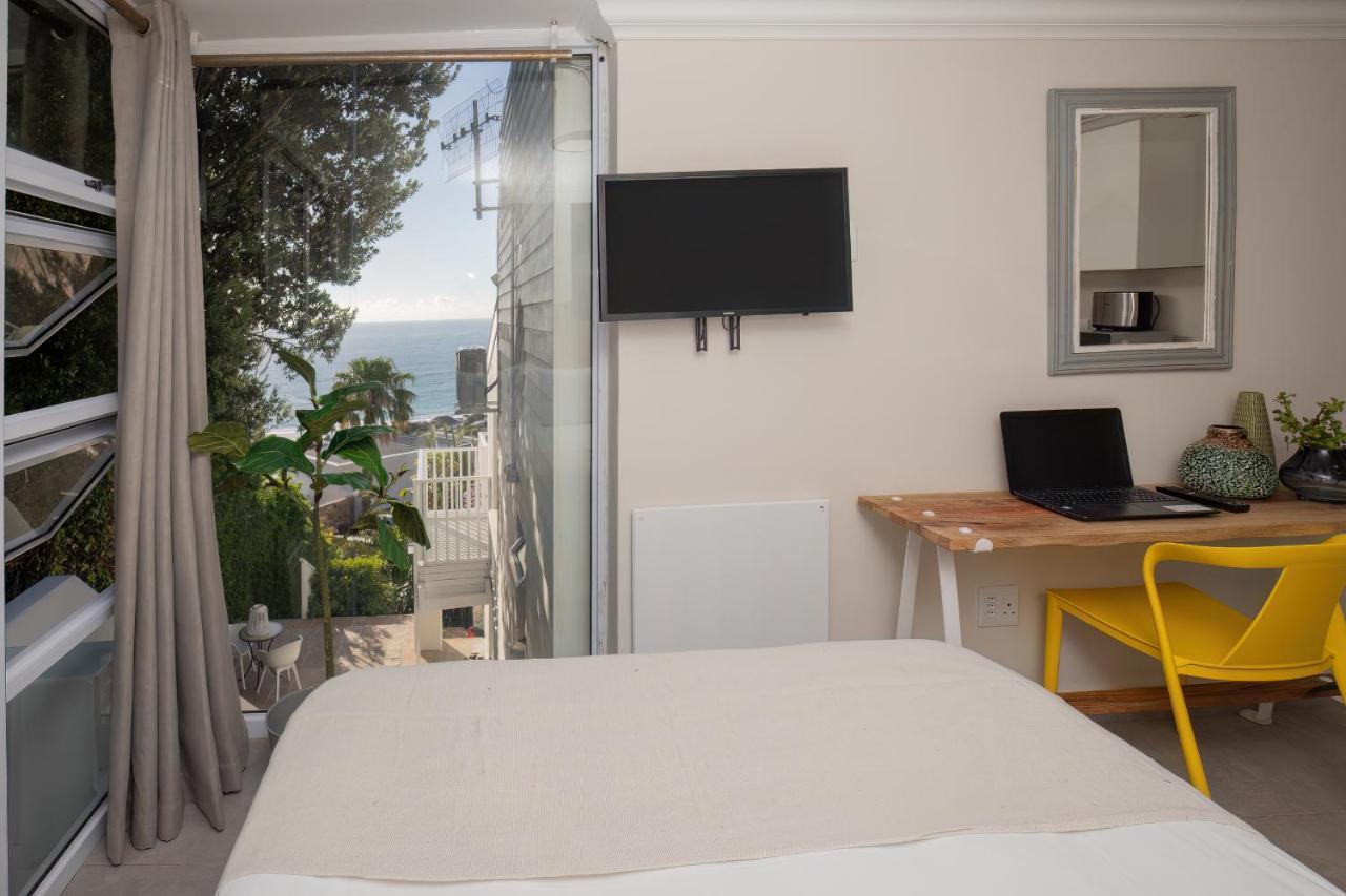 Beachy Vibes Guest house *