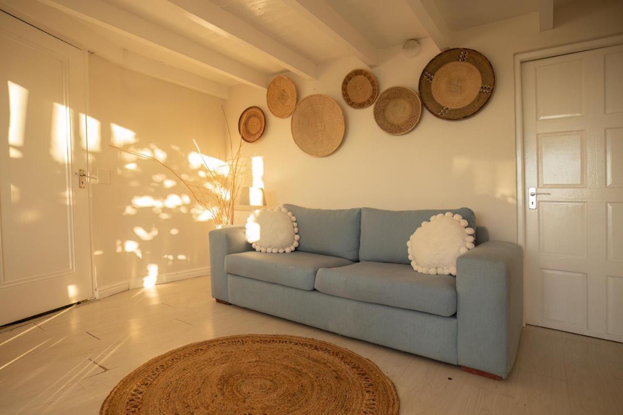 Beachy Vibes Guest house *